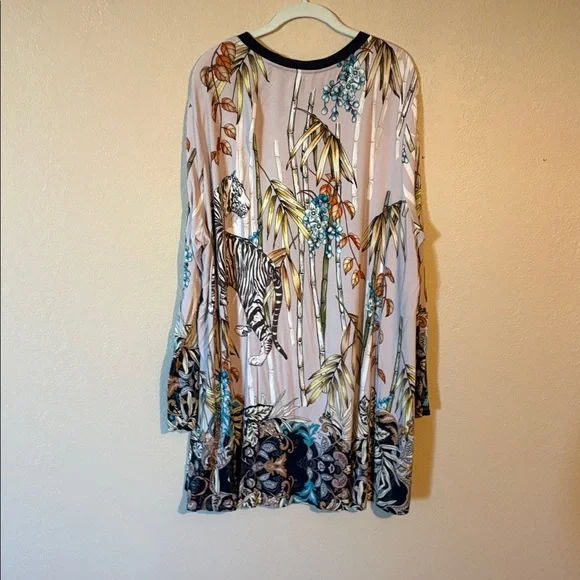 Johnny Was Floral and White Tiger Top - Picture 5 of 5